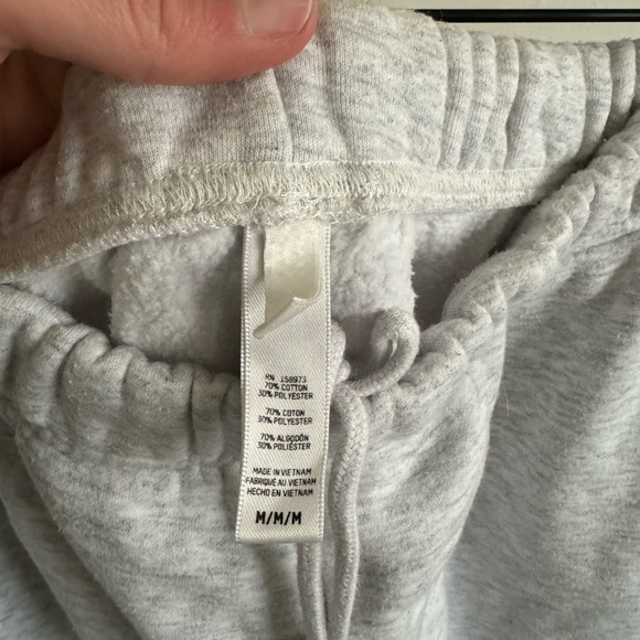 Skims light gray boyfriend wide leg sweatpants - Picture 2 of 2